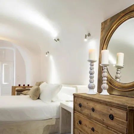 Luxury Santorini Aegean Magic 1 Bedroom Plunge Pool Sea Views *