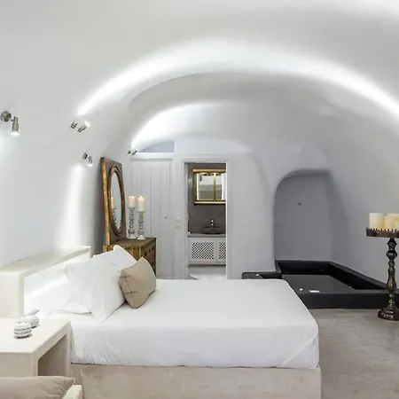 Luxury Santorini Aegean Magic 1 Bedroom Plunge Pool Sea Views Tholos (Santorini)