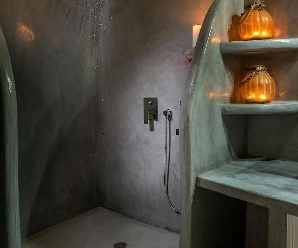 Luxury Santorini Aegean Magic 1 Bedroom Plunge Pool Sea Views Villa *