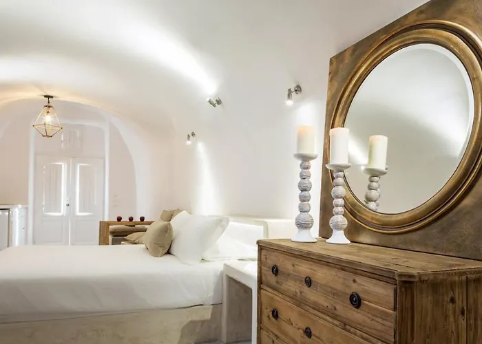 Luxury Santorini Aegean Magic 1 Bedroom Plunge Pool Sea Views *